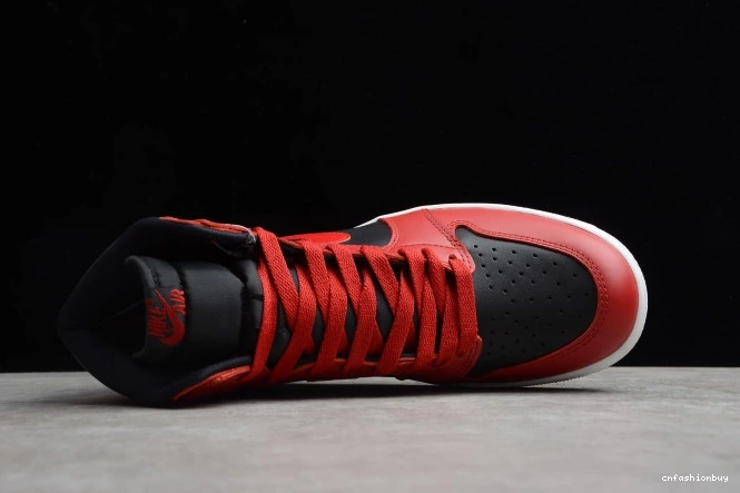 Varsity Jordan BQ4422-600 Red 1 Air High 85 1003
